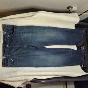 Levi's 559 men's size W44 L34 straight leg denim jeans